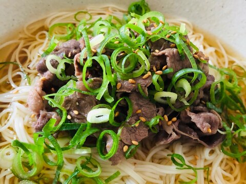 肉ぶっかけそうめん